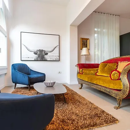 דירה Luksuzni Apartmaji V Centru Portoroza Z Vrtom In Parkiriscem - Luxury In Center With Garden & Parking בפורטורוז