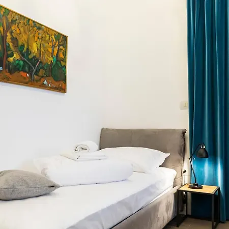 Luksuzni Apartmaji V Centru Portoroza Z Vrtom In Parkiriscem - Luxury In Center With Garden & Parking בפורטורוז