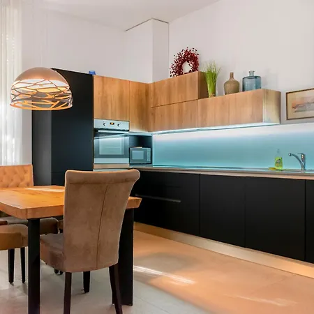 דירה Luksuzni Apartmaji V Centru Portoroza Z Vrtom In Parkiriscem - Luxury In Center With Garden & Parking